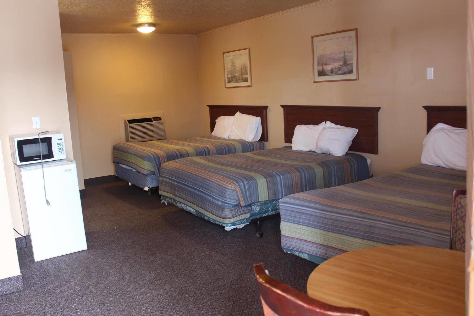 Juniper Motel Madras Dış mekan fotoğraf